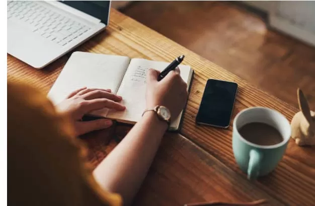 Ciri-Ciri Jurnal Nasional