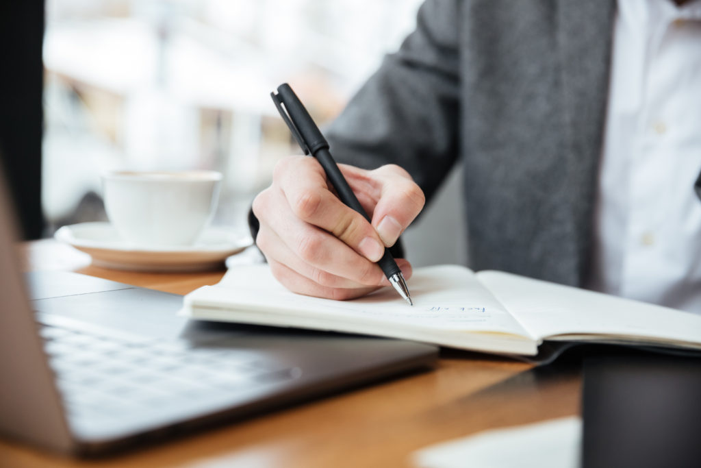 Strategi Efektif Menemukan Jurnal Gratis Sesuai Topik